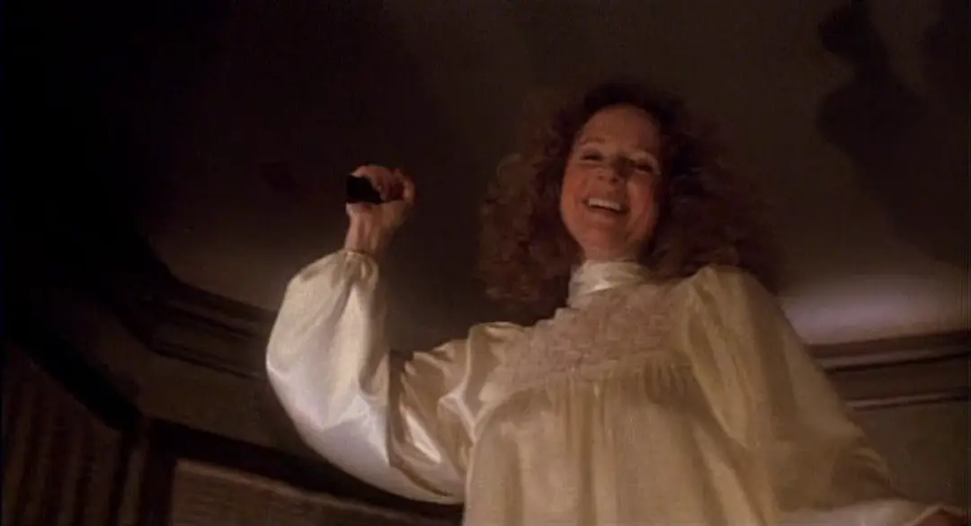 Piper Laurie in Carrie (1976)
