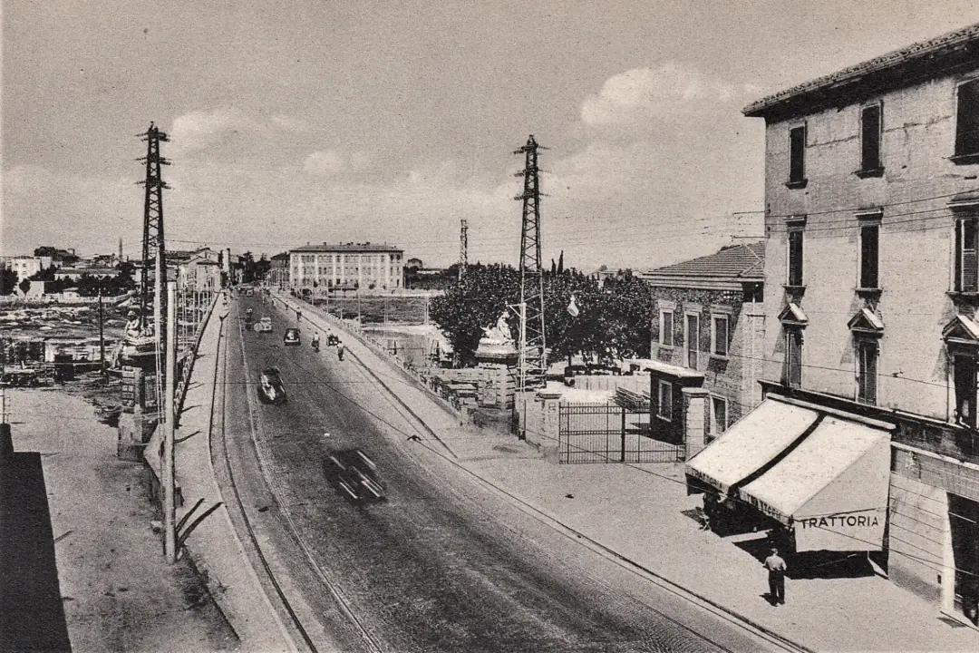 Il Pontelungo sul Reno (Bologna) nel 1950 circa